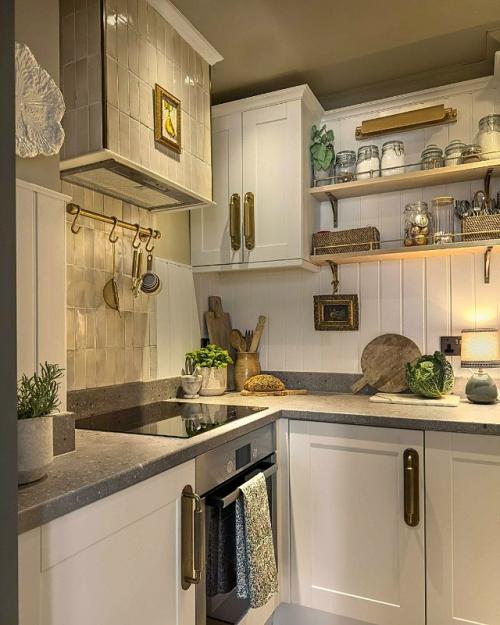 Интерьер викторианского дома торри в небольшом городке на берегу Ла-манша в Великобритании. 08