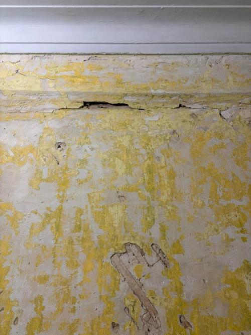 Здравствуйте!  Посоветуйте пожалуйста как обставить спальню в Сталинке 15 м 2? 04