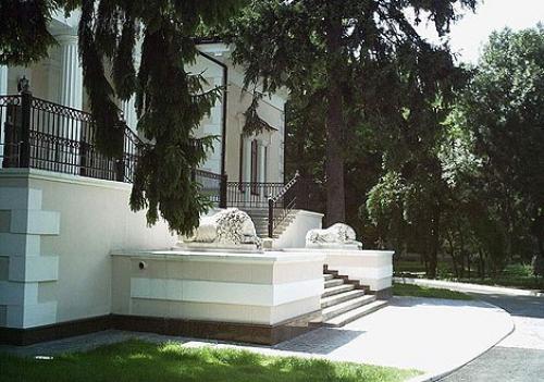 Дом воронцова в Симферополе. 01