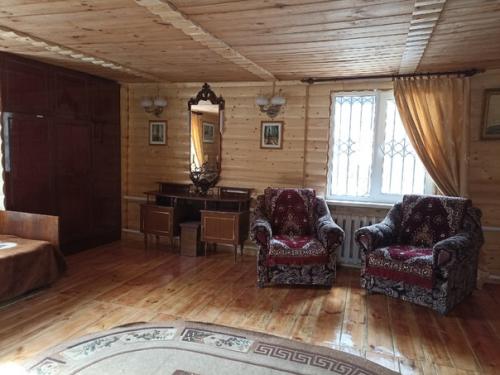 Проект Гостиная на даче с минимальными финансовыми затратами завершён. 02