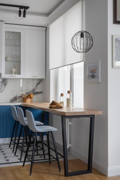 Современная классика, лофт и винтаж: эффектный интерьер трешки 74 м. 01