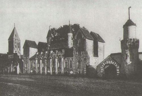 Усадьба суханово.  В допетровские времена эти земли на высоком берегу реки гвоздянки были издревле царской вотчиной. 02