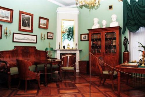 Я тебя в МУЗЕЙ поведу. 02