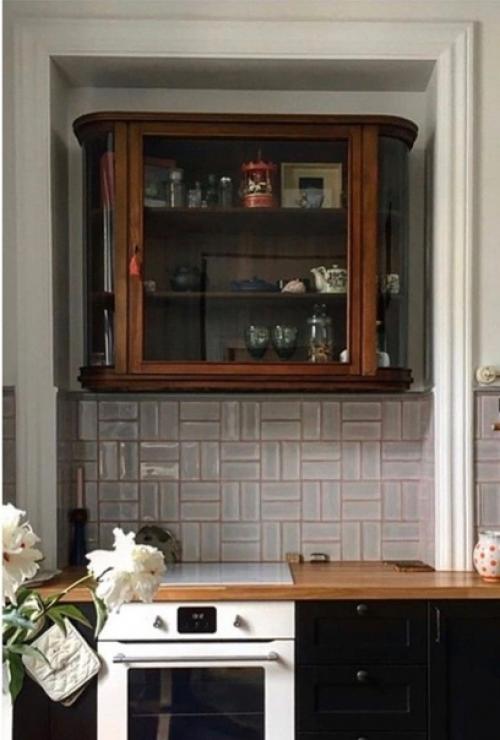 Верх серванта - отличный вариант для кухни в ретро - стиле. 04