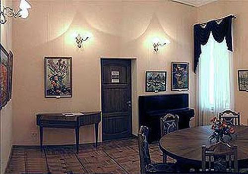 Дом воронцова в Симферополе. 02