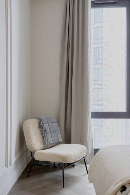 Светлая квартира для бизнес-леди в Москве. 08