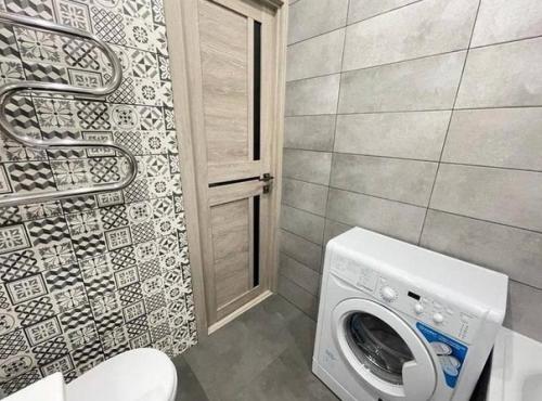 Просторная квартира. В современном стиле. 08