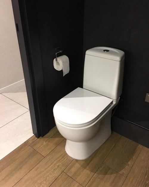 Чёрная кухня и туалет. 05