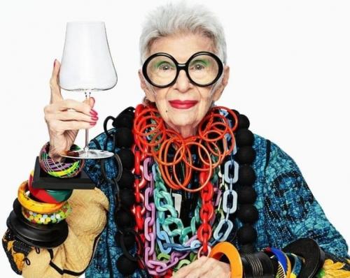 Вчера на 103 Году Жизни Ушла Iris Apfel - Истинная Икона, Дива Эпатажа и, как она Сама Себя Называла, самый старый подросток в мире. 02