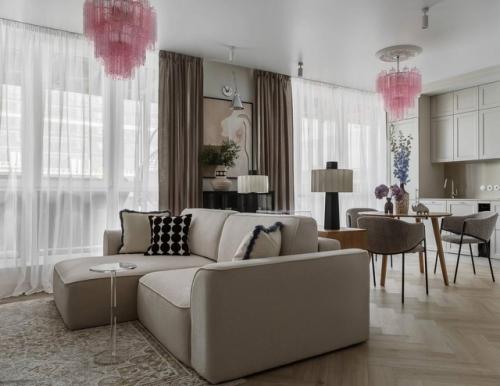 Стекло и симметрия: мы смотрим квартиру в Краснодаре. 02