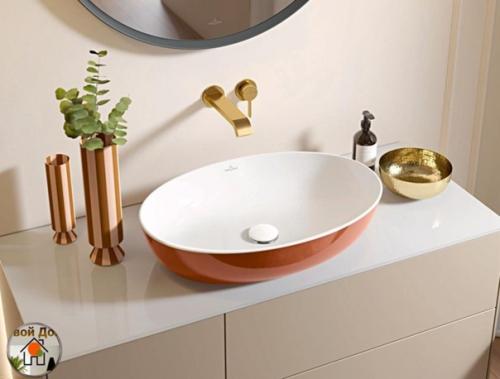 Красивый интерьер. Просторной ванной комнаты. 01