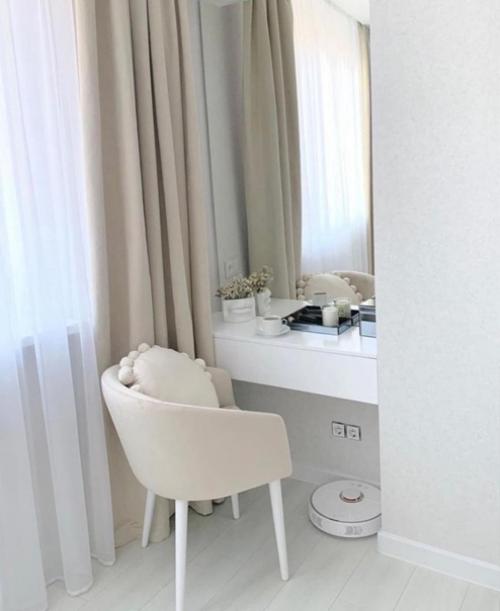 Просторная квартира. В светлых тонах. 07