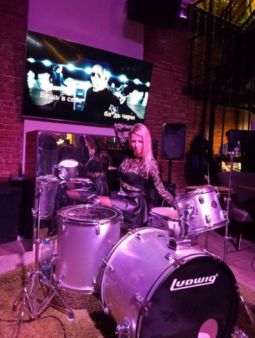 Караоке клуб философия.  