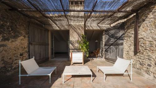 Дом Empord?  В Испании. 03