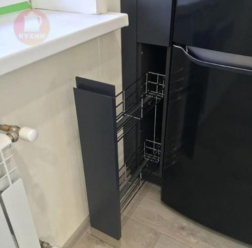 Кухни с антресолями - мы сравним все за и против. 02