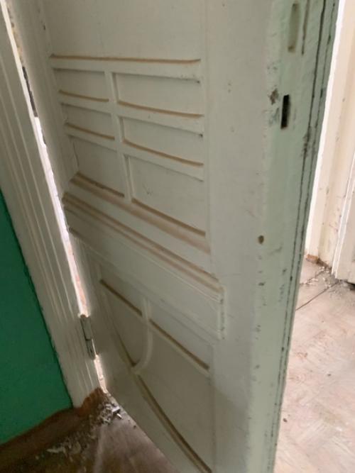 5 апреля прошел субботник в доме теребина, силами работников культуры и музея, был убран мусор и расчищены комнаты. 04