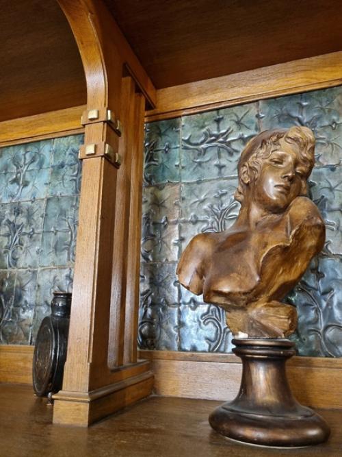 На экскурсию в этот особняк я хотела попасть очень давно. 03