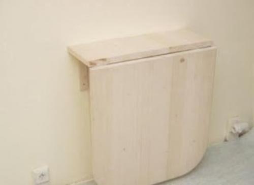 Как сделать складной маленький столик для маленькой кухни или балкона. 07