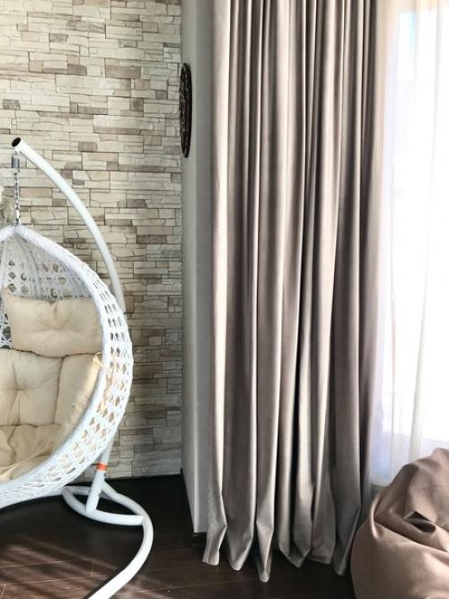 Очередь и до гостиной дошла. 02