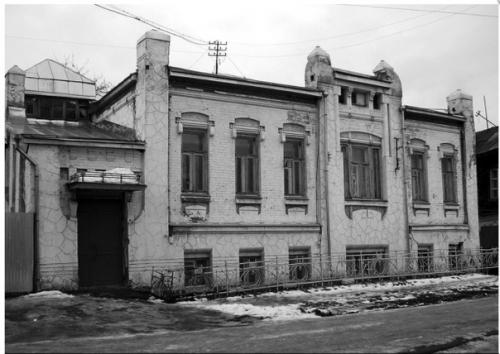 5 апреля прошел субботник в доме теребина, силами работников культуры и музея, был убран мусор и расчищены комнаты. 01