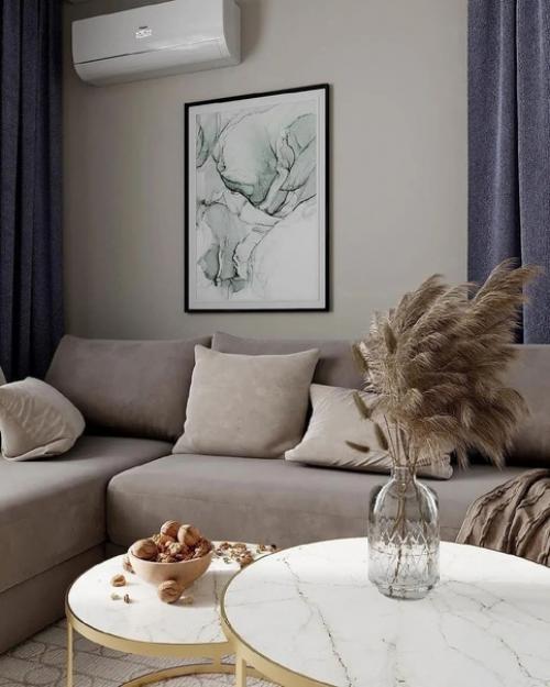 Интерьер гостиной с рабочей зоной. 02