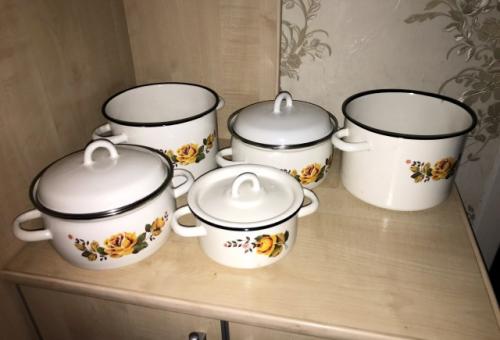 Советская посуда.  Эмалированные кастрюли. 08