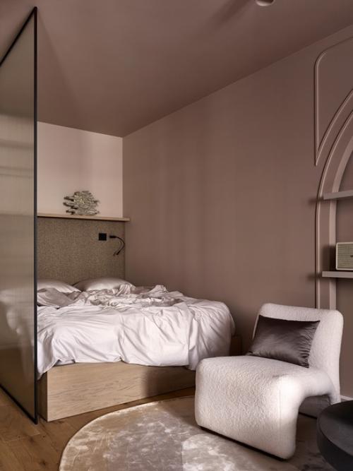 Монохромный интерьер 1-комнатной квартиры 37 кв. 02