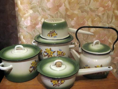 Советская посуда.  Эмалированные кастрюли. 02