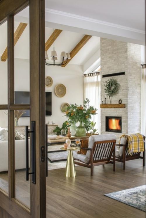 Дом дизайнера. Аня - дизайнер интерьеров и этот дом она спроектировала для свое семьи. 01