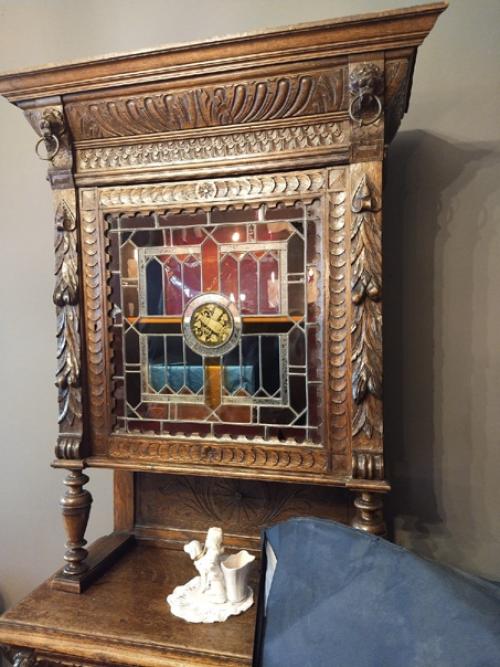 Работаю напротив знаменитого в Вологде Дома с Лилиями. 02