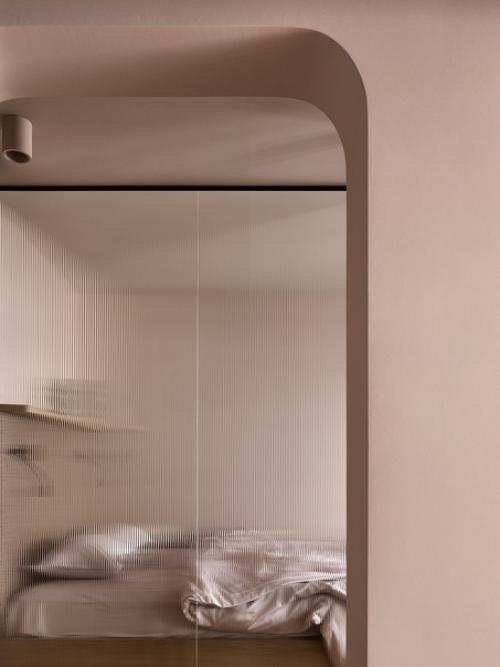 Монохромный интерьер 1-комнатной квартиры 37 кв. 04