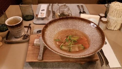 Fugu.  Решили сходить в новое заведение от рестостар. 03