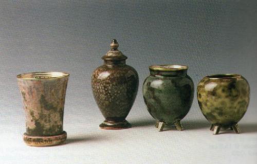 Жардиньерка.  Человек с незапамятных времен старается украсить свое жилище. 03