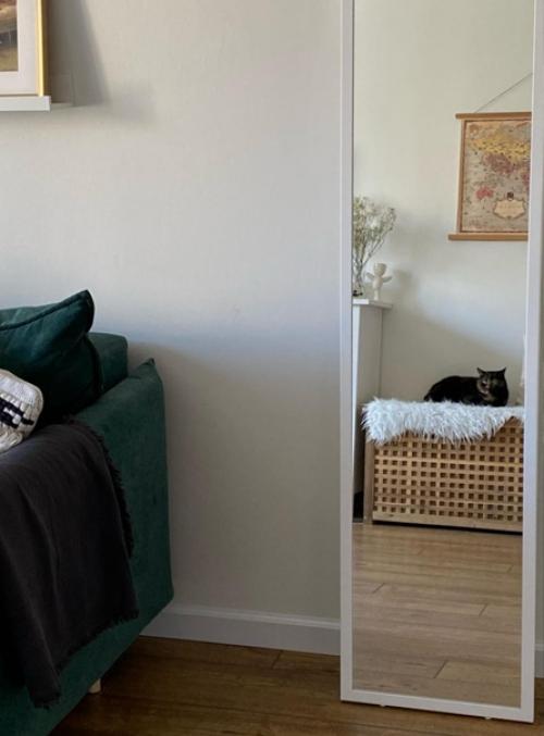 Стильная гостиная. Совмещённая со спальней. 03