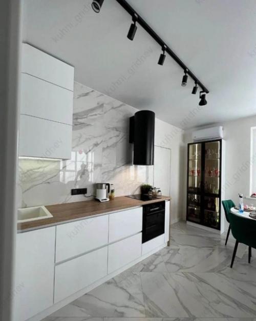 Ну а это наша новая кухня. 01