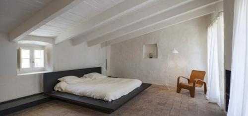 Дом Empord?  В Испании. 08