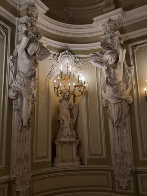 Вчера наконец - то добрался до дворца белосельских - белозерских. 07