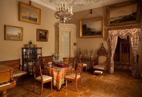 Любимый питер!  Когда писала о капклле в петегофе, обешала написать о! 04