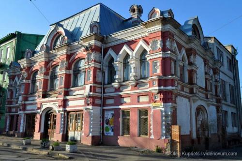 Лукьяновский народный дом (киев) основан в 1897 году юго-западным отделением общества трезвости и сначала размещался в небольшом деревянном здании. 07