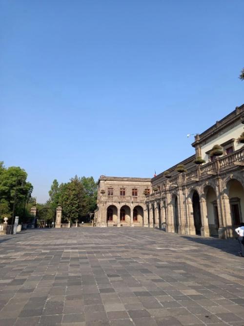 Чапультепекский дворец - бывшая резиденция губернаторов, императоров и президентов Мексики. 09