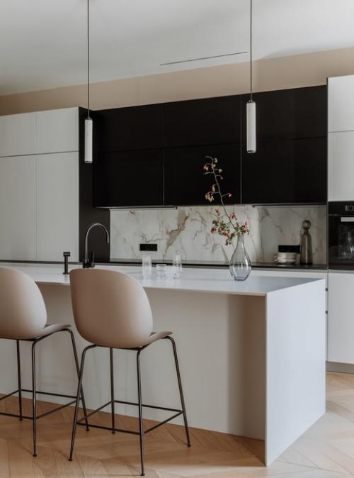 Реализованный интерьер квартиры в старом доме на Плющихе. 01