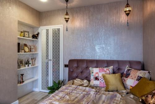 Очень необычный интерьер квартиры с элементами индийского стиля. 07