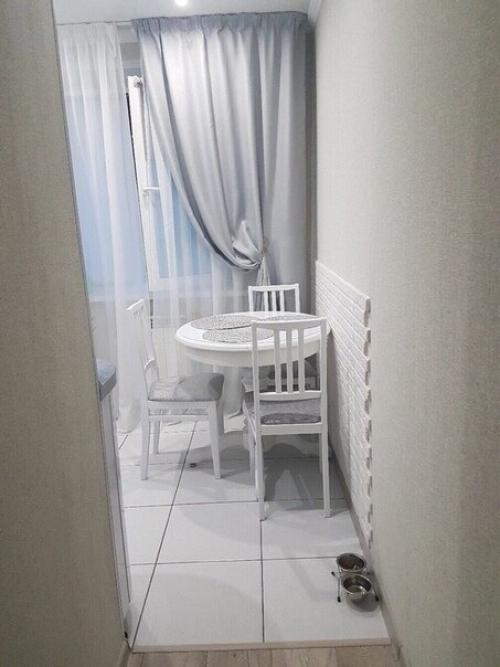 Как для типичной хрущевской кухни тут получился отличный ремонт. 03