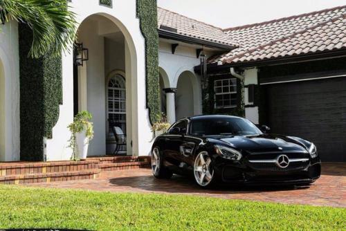 Mercedes AMG GT 4. 0 AT S. 01