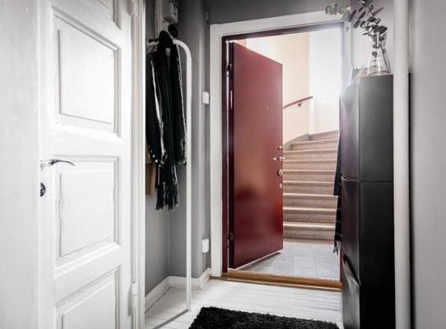 Интерьер этой студии в Гетеборге очень лаконичный и практичный. 08