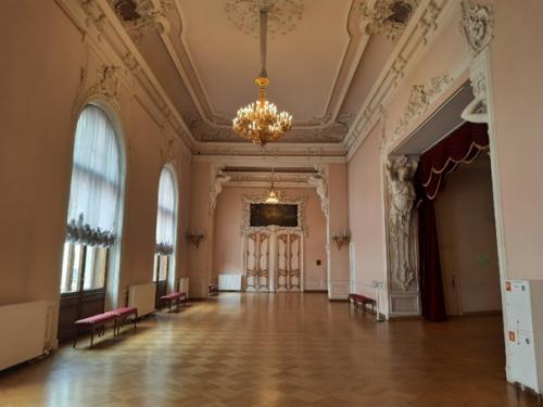 Вчера наконец - то добрался до дворца белосельских - белозерских. 05