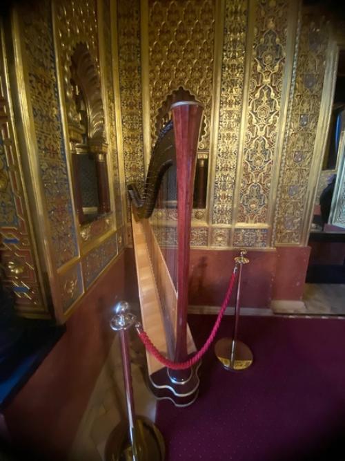 Мавританская гостиная. Золотая гостиная считается невероятно модным, по Меркам 1880-х годов интерьером. 06