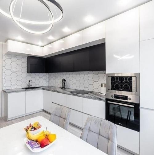 Отличная кухня. В современном оформлении. 03