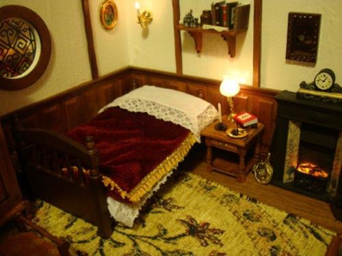 Когда ты уже взрослый, но еще мечтаешь о кукольном домике. 05