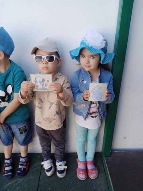 Сидим мы дома на выходных и думаем - чем бы занять ребенка? 04